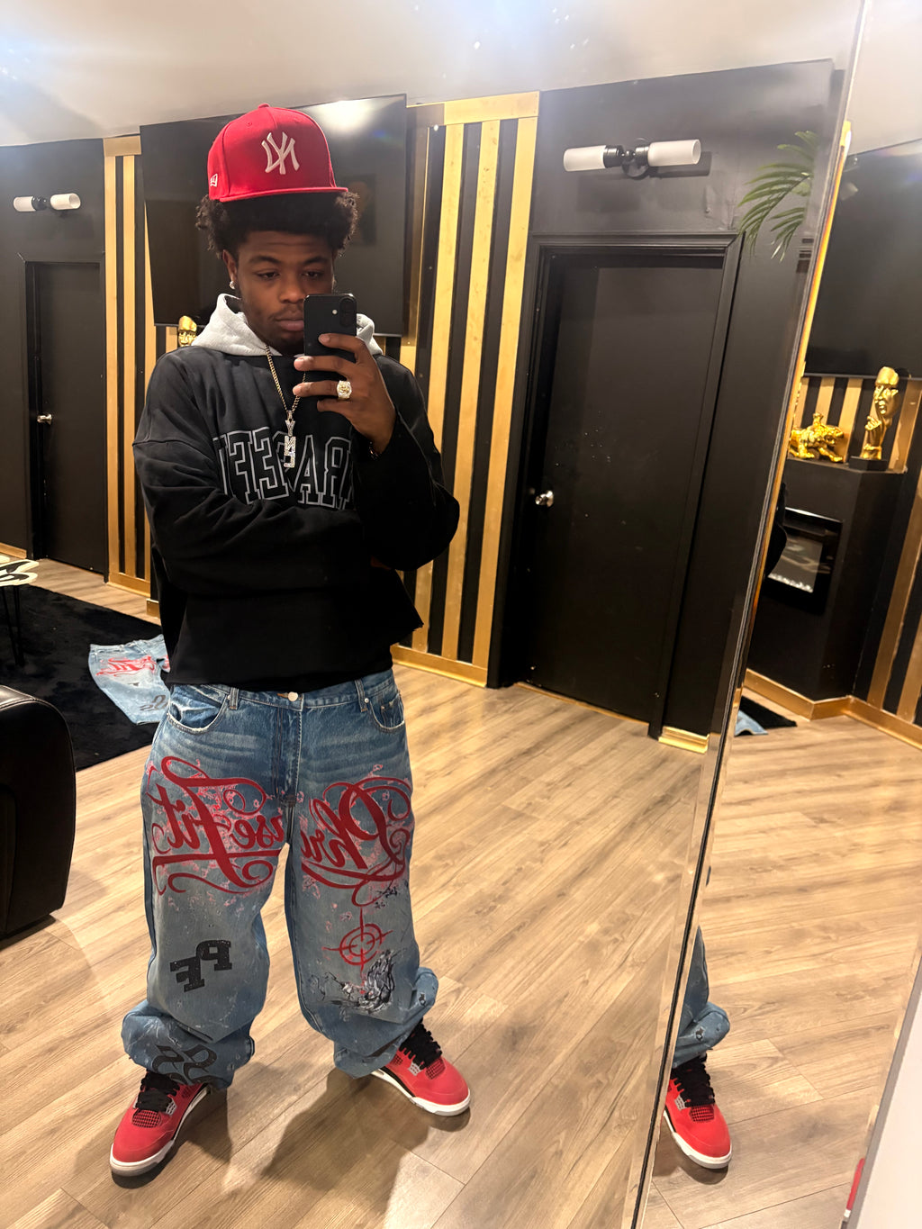 Graffiti pants